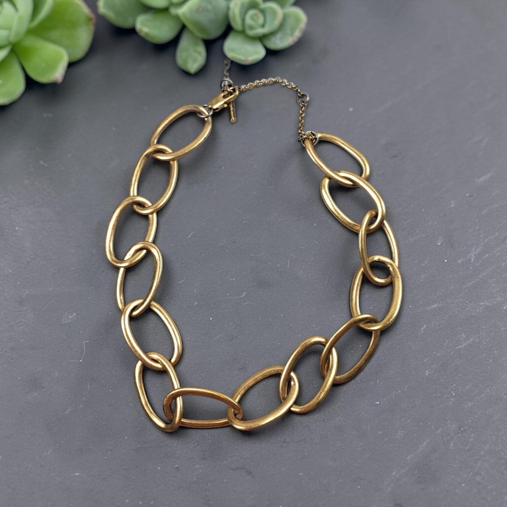 Kenneth Cole New York Gold Tone Chunky Oval Link Statement Collar Necklace